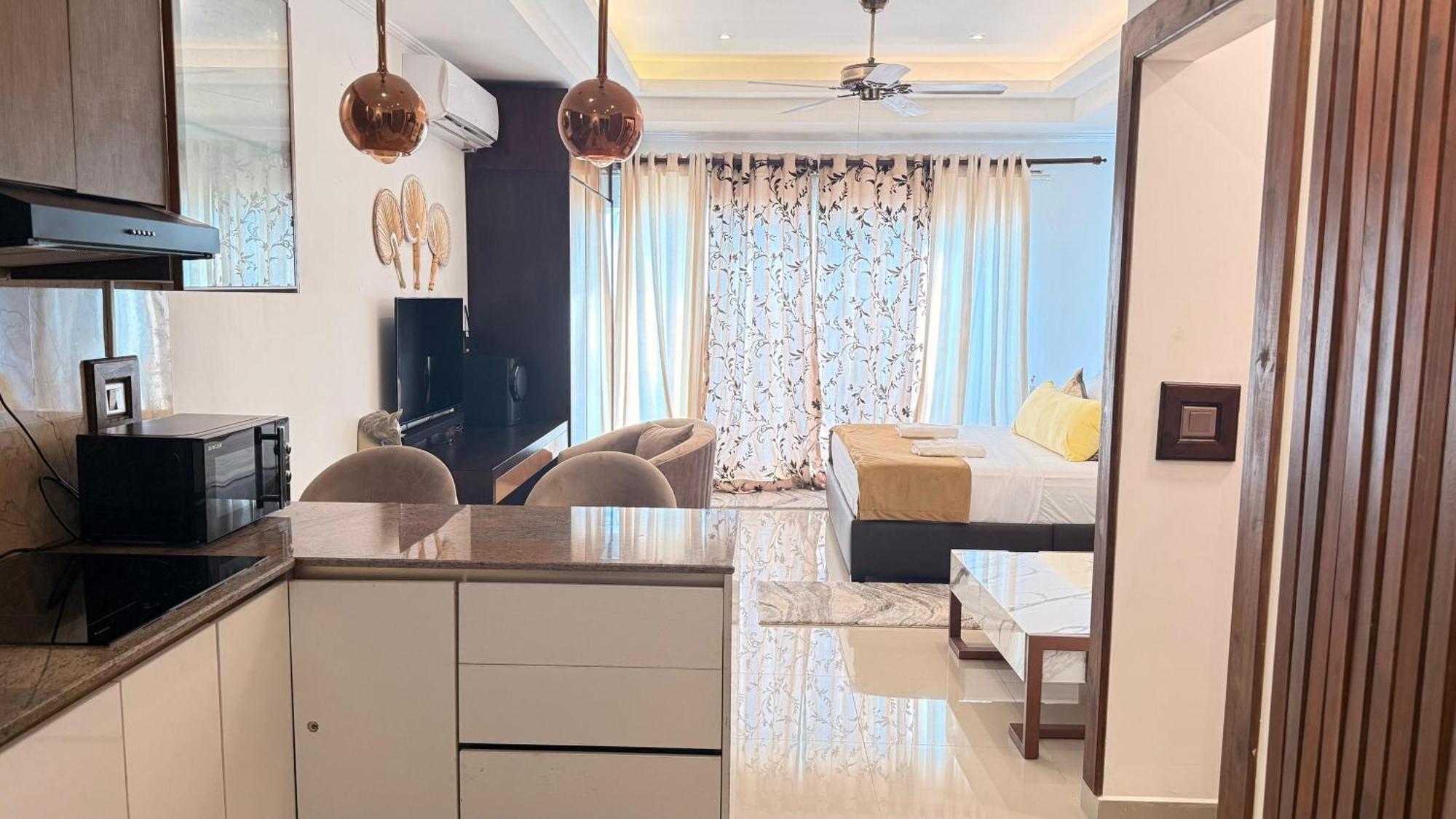Ocean Breeze Negombo- Tidesend Luxury Beach Apartments Ngoại thất bức ảnh