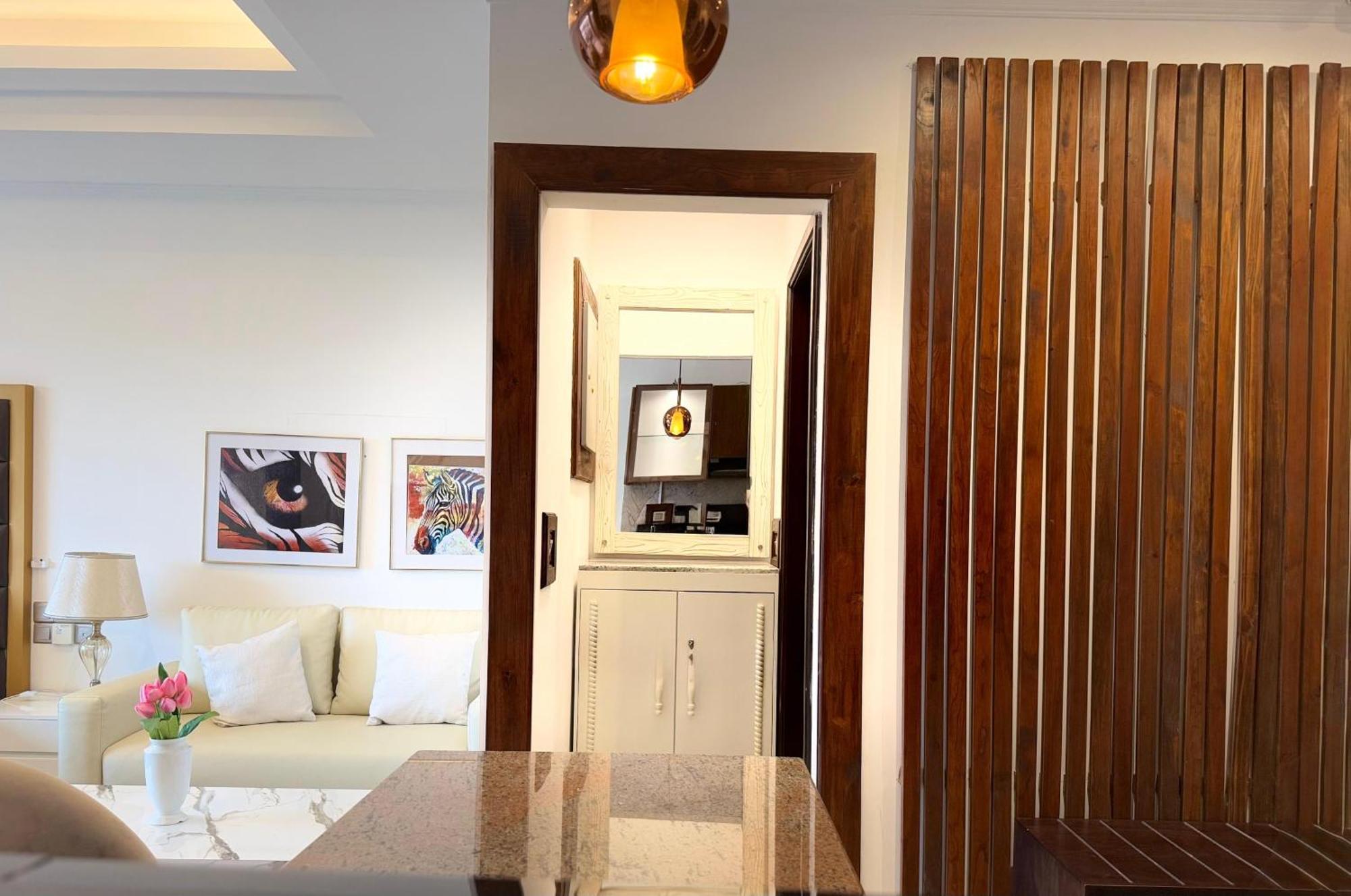 Ocean Breeze Negombo- Tidesend Luxury Beach Apartments Ngoại thất bức ảnh